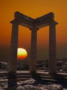 Learn from Archaeologous guide while at Lindos, Rhodes, Greece