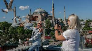 Fun in Istanbul, experience its attractions
